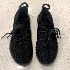 Yeezy Boost 350 'Pirate Black'